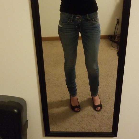 Hollister Denim - Jeans with painted design , NWOT! Bundle and Save!